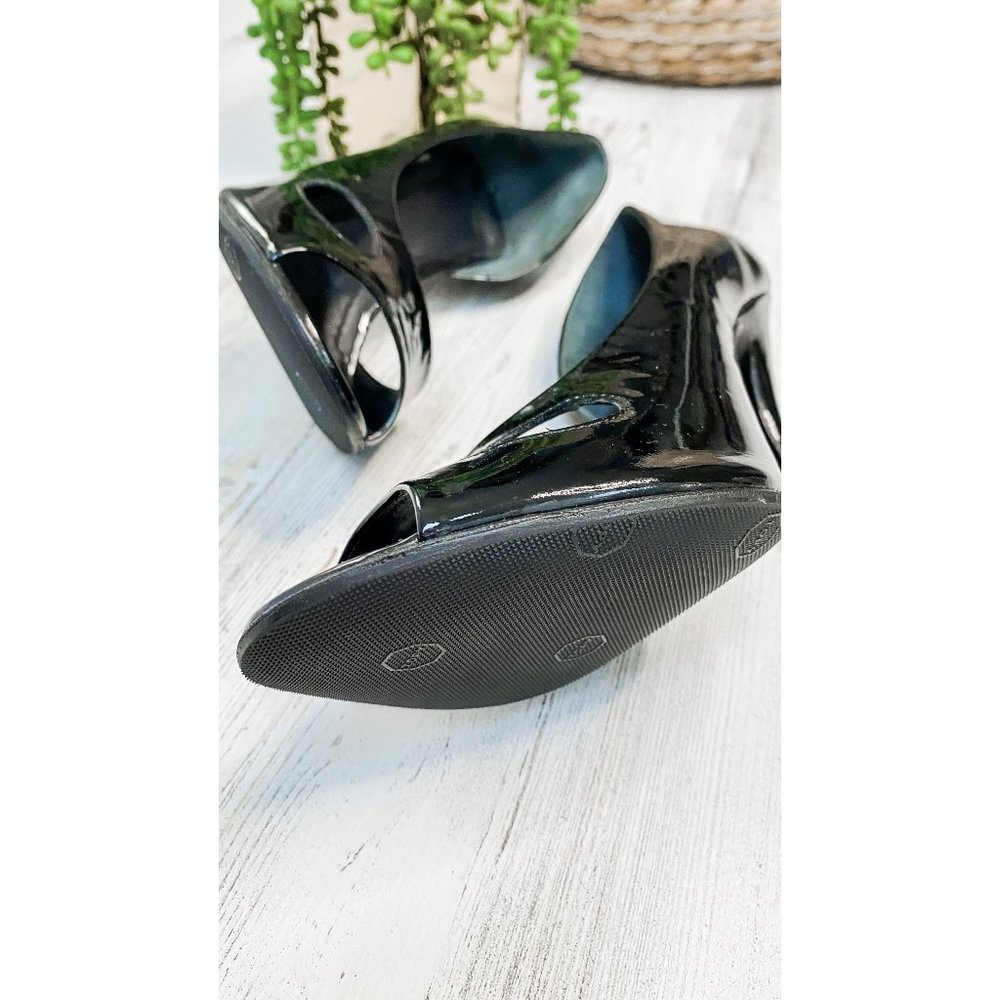 Givenchy Black Patent Leather D’Orsay Peep Toe Cut Out Heels (38/8) - Picture 7 of 16
